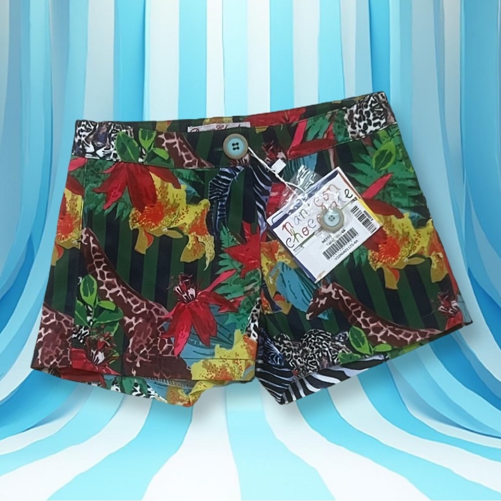 NEW with tags
Pan Con Chocolate Shorts